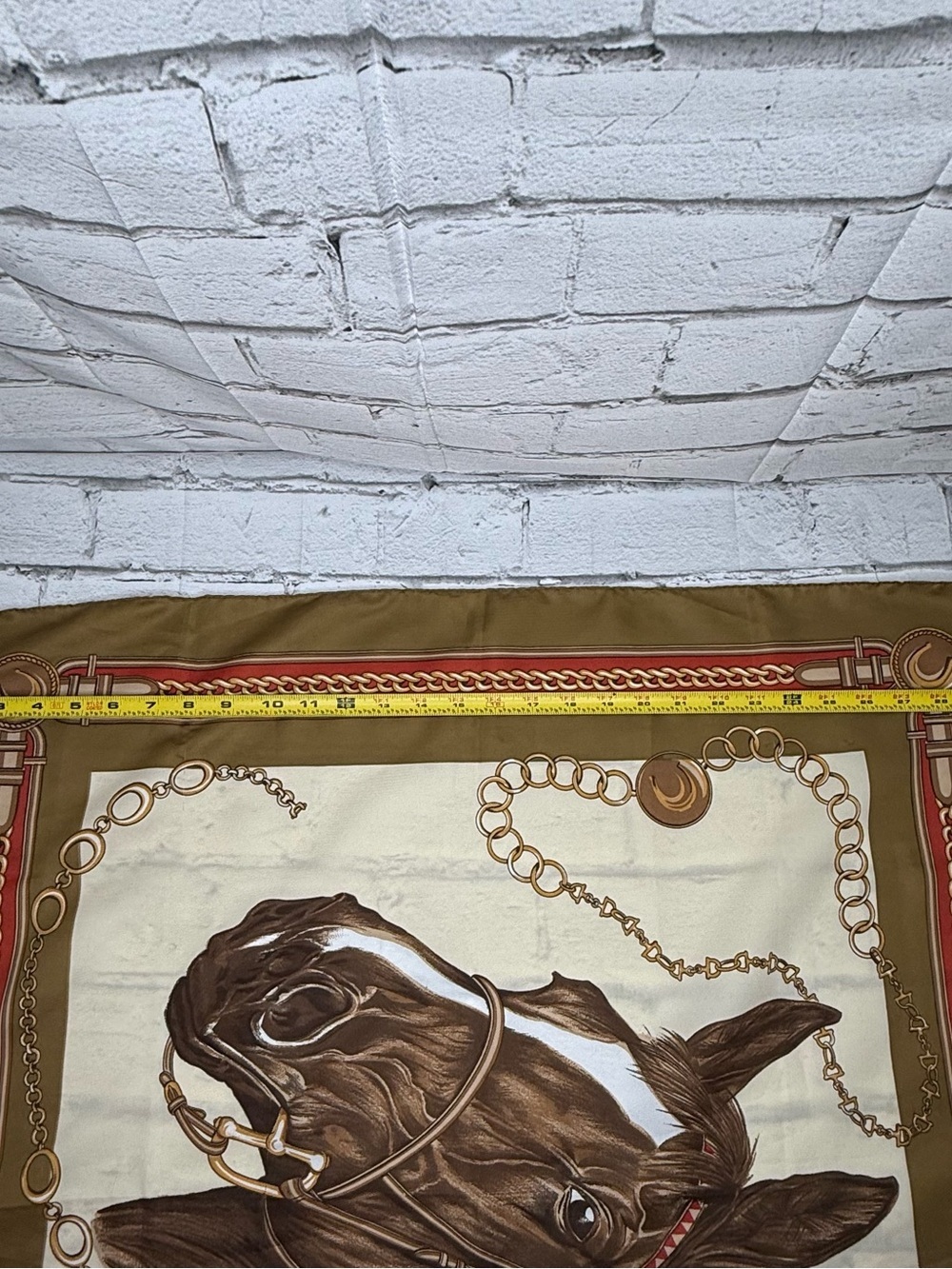 Roger Laurent Paris Equestrian Scarf Olive Red Cream Horse Derby Bridle 29 X 31 - Picture 5 of 12